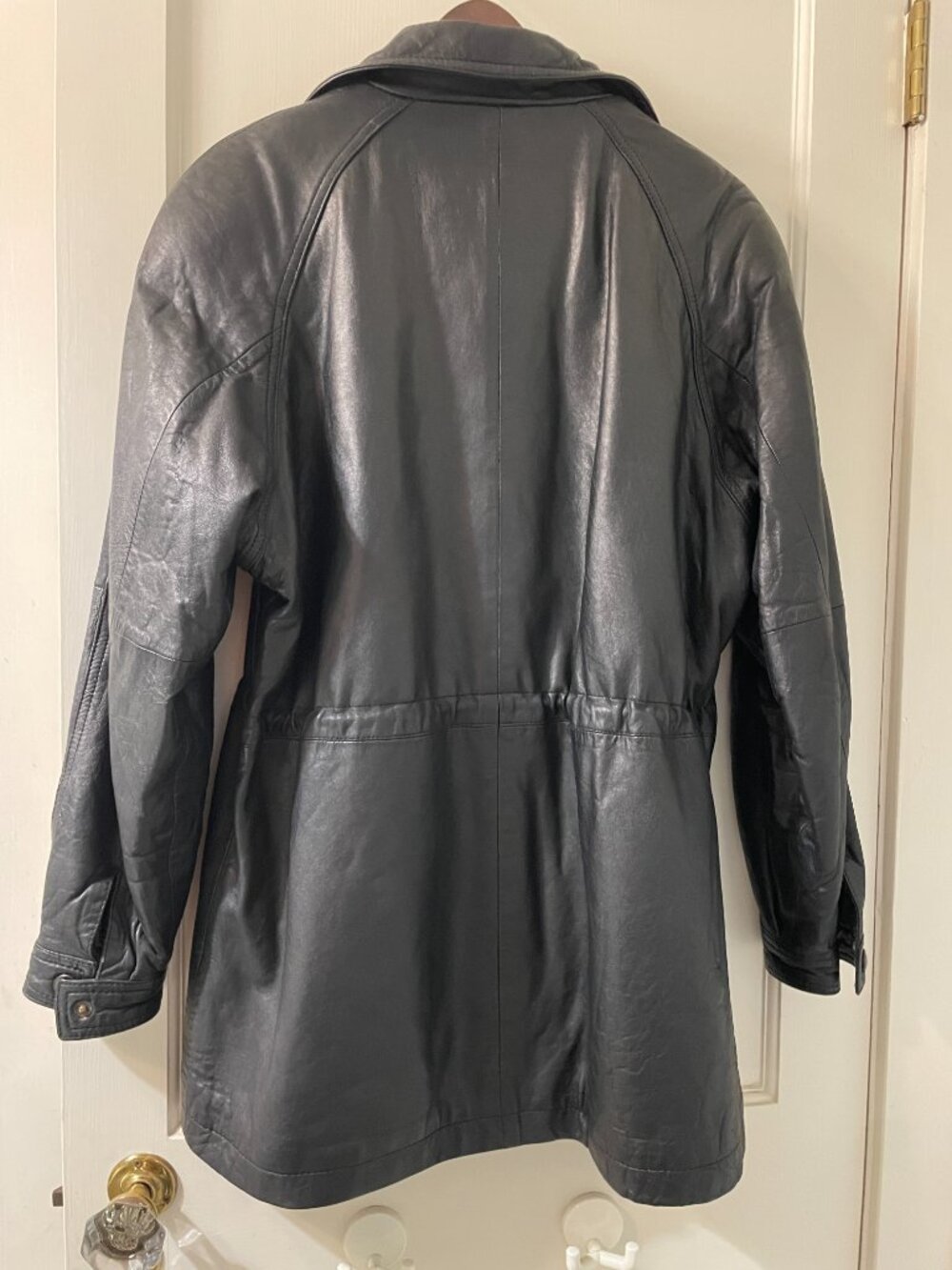 Leather Coat Size Large Snap accents Cinched waist - Picture 9 of 15